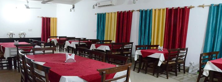 1586/Hotel Kiran Villa Palace - Bharatpur 04.jpg